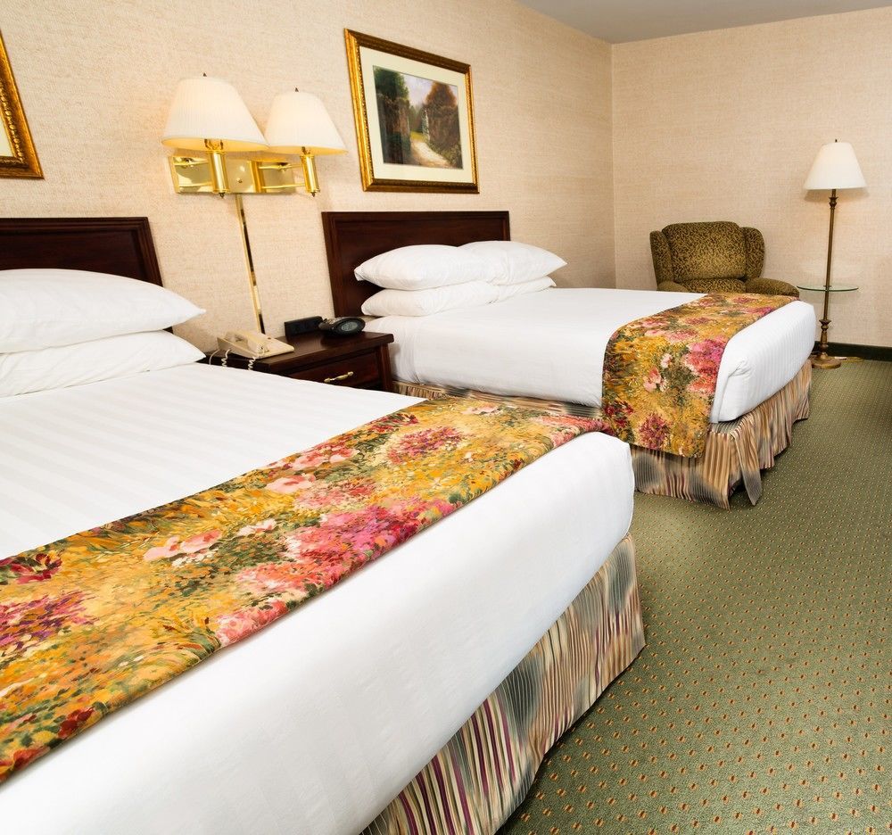 Drury & Kansas Airport Hotel Kansas City